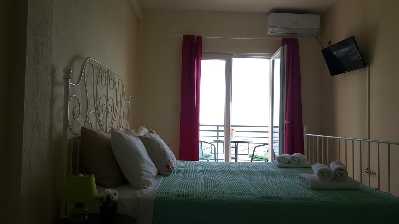 Lighthouse Apartment *